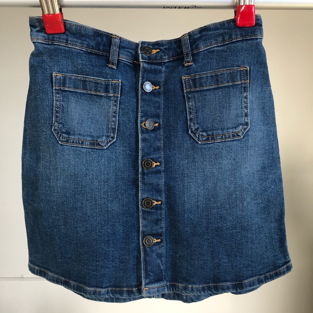 Gap denim button up a line button up skirt